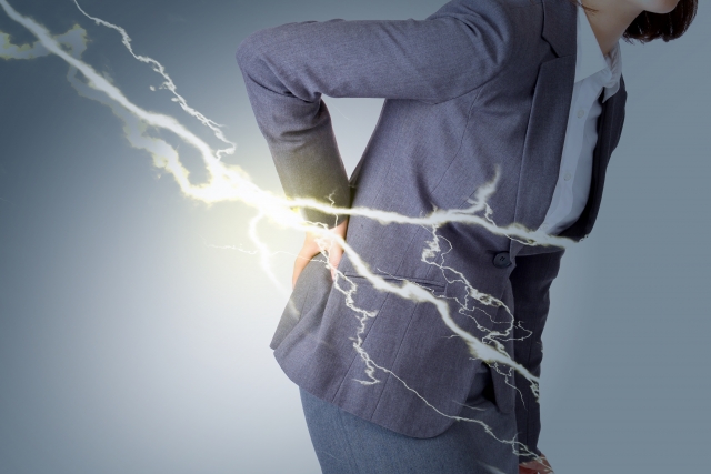 小田原の整骨院が徹底解説｜ぎっくり腰の原因と痛みの除去と再発予防まで